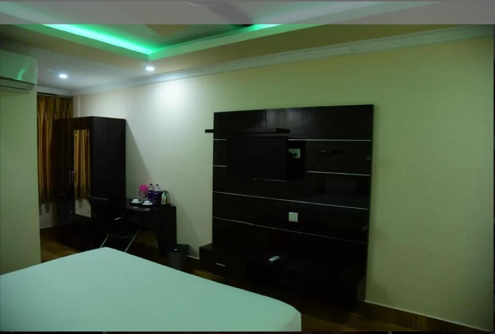 Hotel As Lagoon Bhubaneswar Ngoại thất bức ảnh